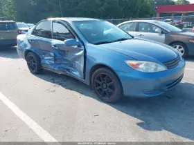 2004 Toyota Camry