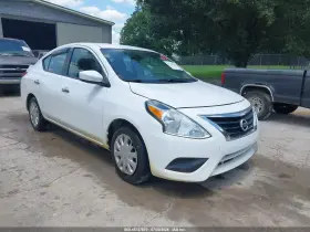 2018 Nissan Versa