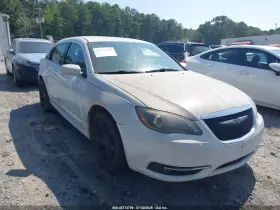 2014 Chrysler 200