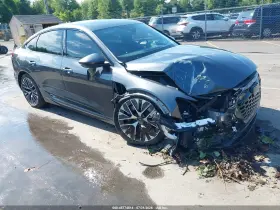 2024 Audi Q8