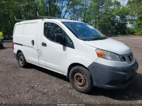 2013 Nissan NV 200