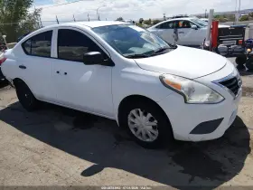 2015 Nissan Versa