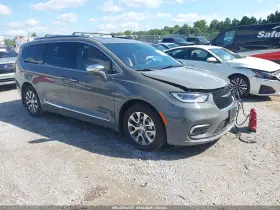 2024 Chrysler Pacifica Hybrid