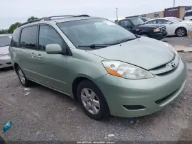 2008 Toyota Sienna