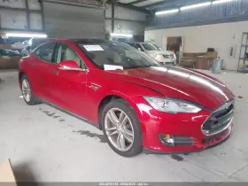 2013 Tesla Model S