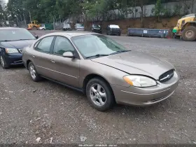 2003 Ford Taurus