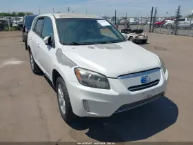 2014 Toyota RAV4 EV