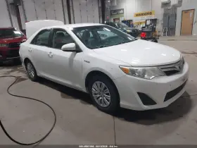 2012 Toyota Camry Hybrid