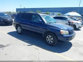 2004 Toyota Highlander