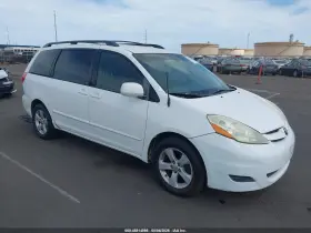 2010 Toyota Sienna