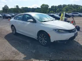 2016 Chrysler 200