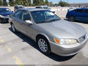 2001 Toyota Camry