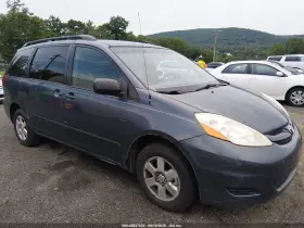 2009 Toyota Sienna