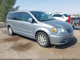 2014 Chrysler Town & Country
