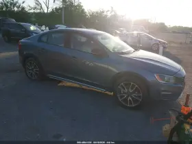 2016 Volvo S60 Cross Country