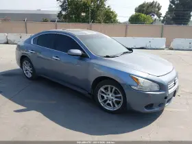 2012 Nissan Maxima