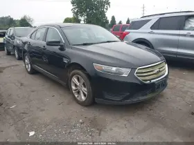 2015 Ford Taurus