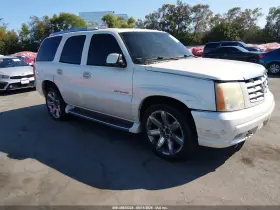 2003 Cadillac Escalade