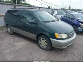 2002 Toyota Sienna