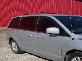 2012 Volkswagen Routan