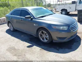 2015 Ford Taurus