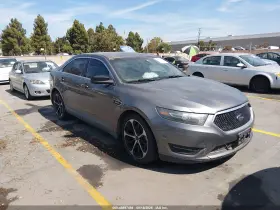 2014 Ford Taurus