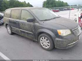 2014 Chrysler Town & Country