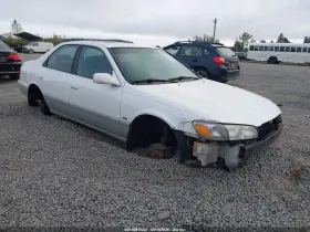 2001 Toyota Camry