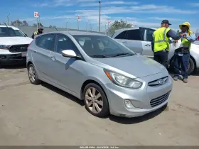 2012 Hyundai Accent
