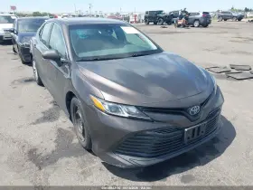 2018 Toyota Camry Hybrid