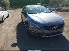 2016 Volvo S60 Cross Country