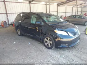 2011 Toyota Sienna