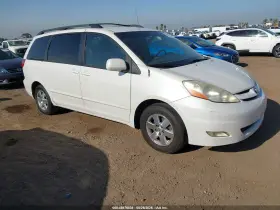 2009 Toyota Sienna