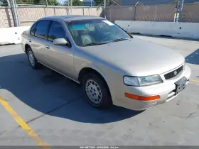 1996 Nissan Maxima