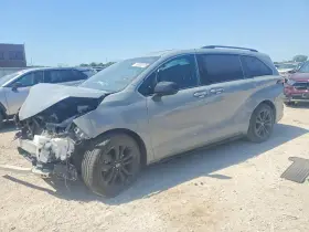 2024 Toyota Sienna Hybrid