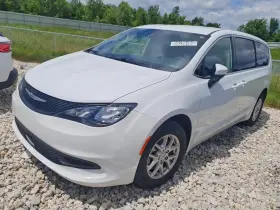 2023 Chrysler Voyager