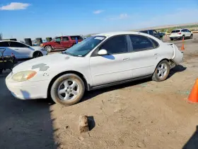2003 Ford Taurus