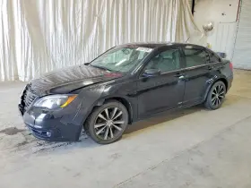 2013 Chrysler 200