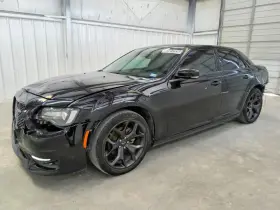2023 Chrysler 300