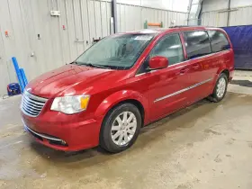2014 Chrysler Town & Country