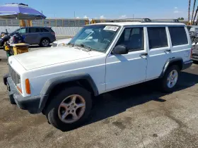 2000 Jeep Cherokee