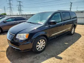 2013 Chrysler Town & Country