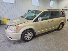 2012 Chrysler Town & Country