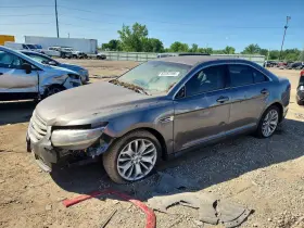2013 Ford Taurus