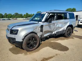 2024 Land Rover Defender 130