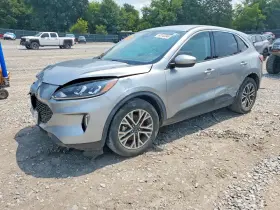 2022 Ford Escape Hybrid