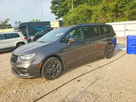 2021 Chrysler Pacifica Hybrid