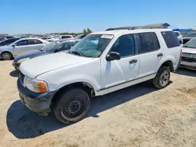 2005 Ford Explorer
