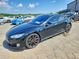 2015 Tesla Model S