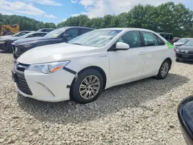 2017 Toyota Camry Hybrid